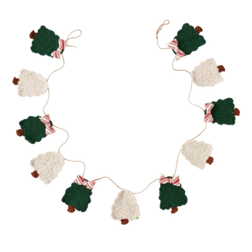 NEW Mudpie Festive Green and White Christmas Tree Doily Garland- set of 2!